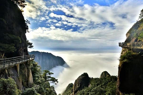有一種浪漫，叫冬日三清山的雲海和藍天相伴