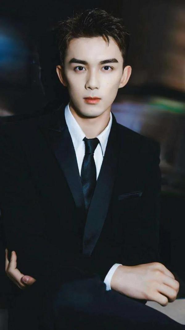 盤點那些從童星成長為優秀演員的藝人們 盤點那些從童星成長為優秀演員的藝人們