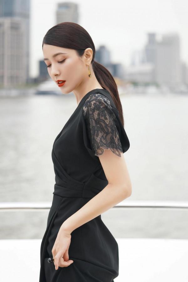 十位女星養眼美圖欣賞，個個美若天仙，你最喜歡誰呢？