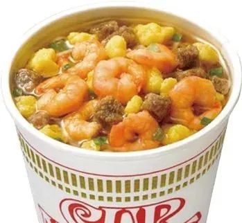 日本泡麵界的“泥石流”又整活了