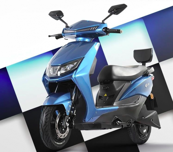 這2款新車專為跑外賣而打造，續航200公里以上，堪稱兩輪長跑王