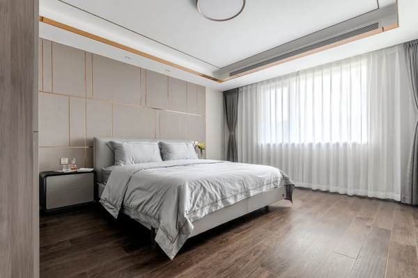 被網友瘋狂吐槽的頂層閣樓,改完天窗後秒變觀星房 被網友瘋狂吐槽的頂層閣樓,改完天窗後秒變觀星房