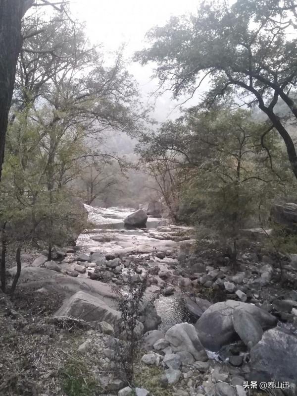 獨行泰山之走三梁