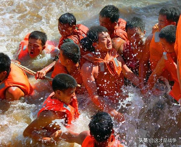 國足輸球,球員卻懟球迷:“已經拼命了”,給他們看看什麼是拼命 國足輸球,球員卻懟球迷:“已經拼命了”,給他們看看什麼是拼命