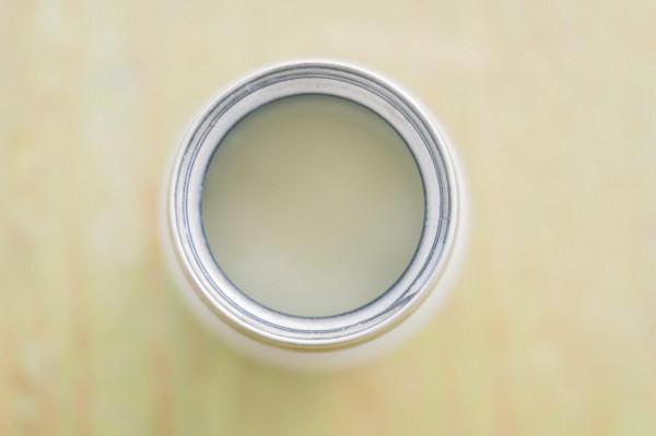 帶娃出行必備單品，娃物無線便攜調奶杯體驗