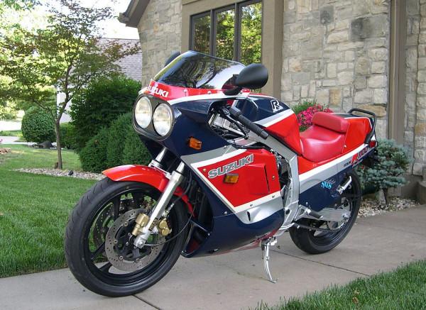 不忘來時路&mdash;&mdash;那些應該被記住的&OpenCurlyDoubleQuote;第一輛&rdquo;（下）