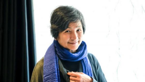 周星馳版《唐伯虎點秋香》中的華夫人：鄭佩佩