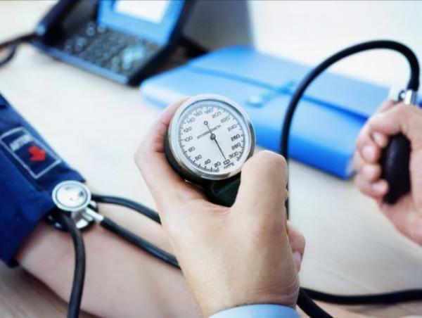 冠心病患者服用這5類藥物，可有效預防心梗，改善預後