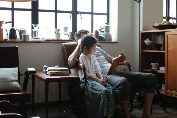 10萬爆改80平老房子，他們在鬧市過上了世外桃源的生活