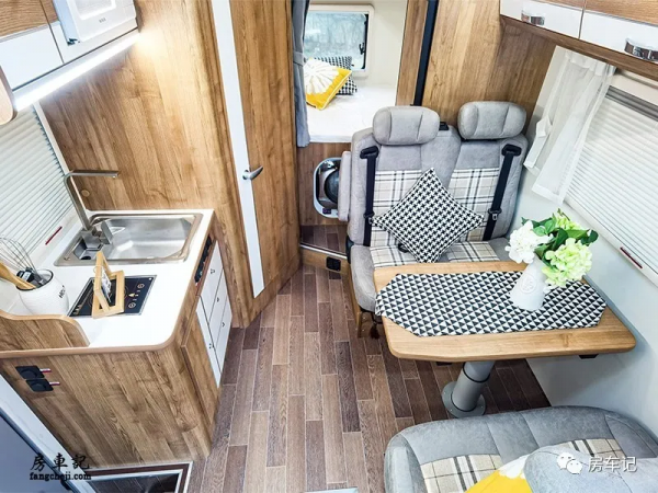 顏值與配置對等!48V12度電力和300L清水加持!誰才是它的主人? 顏值與配置對等!48V12度電力和300L清水加持!誰才是它的主人?