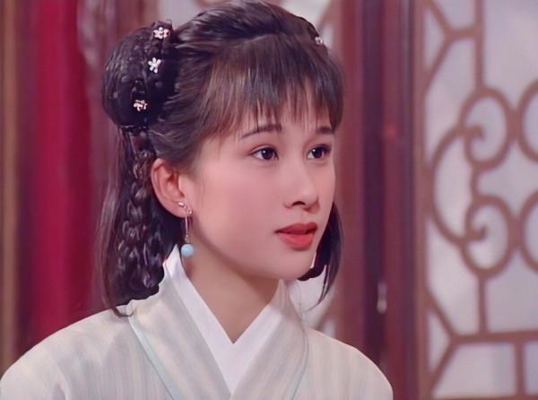 明明從17歲美到45歲,怎麼會有人覺得她不好看? 明明從17歲美到45歲,怎麼會有人覺得她不好看?