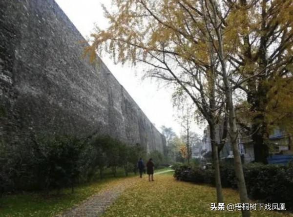 朱元璋為何想遷都?古人筆記記下朱元璋親口說過的話,與劉基有關 朱元璋為何想遷都?古人筆記記下朱元璋親口說過的話,與劉基有關