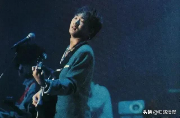 聽說，張國榮、梅豔芳、黃家駒、吳孟達……他們都在一起