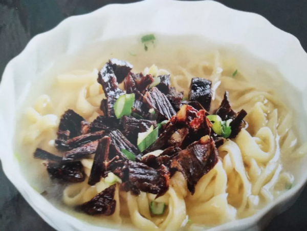 “味道”，這個詞是美食，更是鄉愁，越到年終，越是想著家鄉的味道~