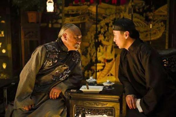 民國一個小乞丐稱帝，山溝裡茅草屋當皇宮，分封皇親國戚數十人