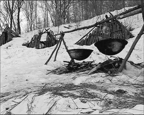 金日成訪華，被少將王明貴摟住脖子，周恩來批評道：他已不是營長