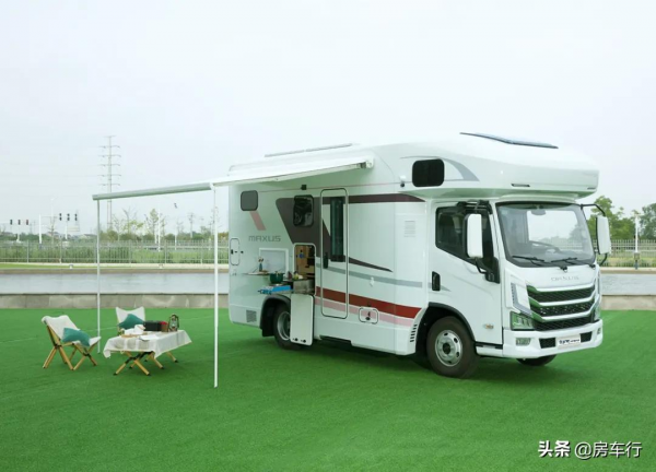 超大車內空間，坐擁舒適睡眠，上汽大通MAXUS生活家H60輕卡房車