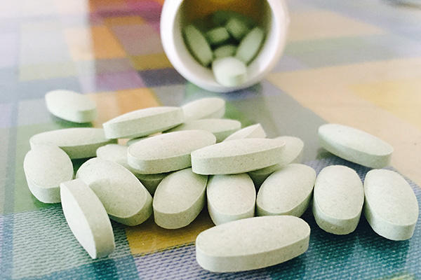 近4億人存在鋁攝入量超標，自查家裡是否存在3物，儘早丟棄