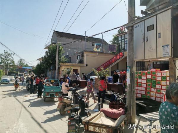 二十年沒去大姑家了,以前坐火車去,現在開電三輪半個多小時就到 二十年沒去大姑家了,以前坐火車去,現在開電三輪半個多小時就到