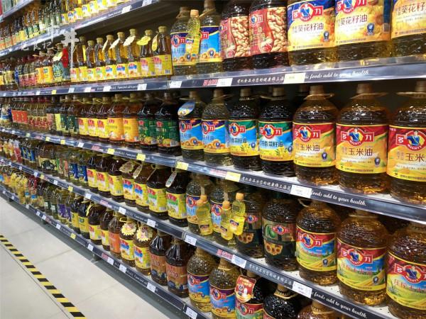 買食用油，看等級比價格是不對的，正確應看這3點，買好油簡單了