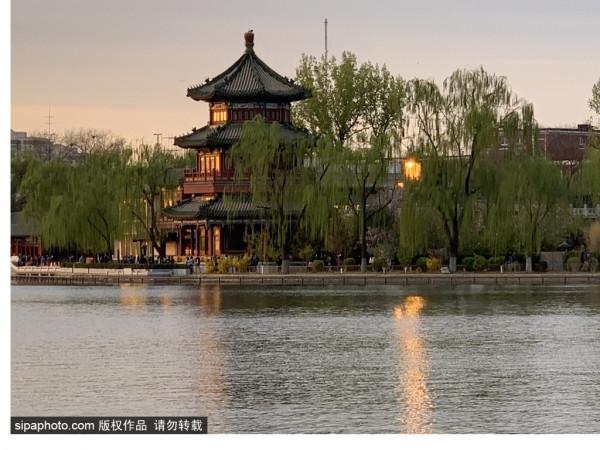 攜手相伴有緣人,白首歸來歲月深 攜手相伴有緣人,白首歸來歲月深