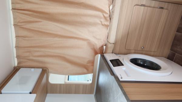 上汽躍進H500底盤,一體成型玻璃鋼廂體,網紅4號房車 上汽躍進H500底盤,一體成型玻璃鋼廂體,網紅4號房車