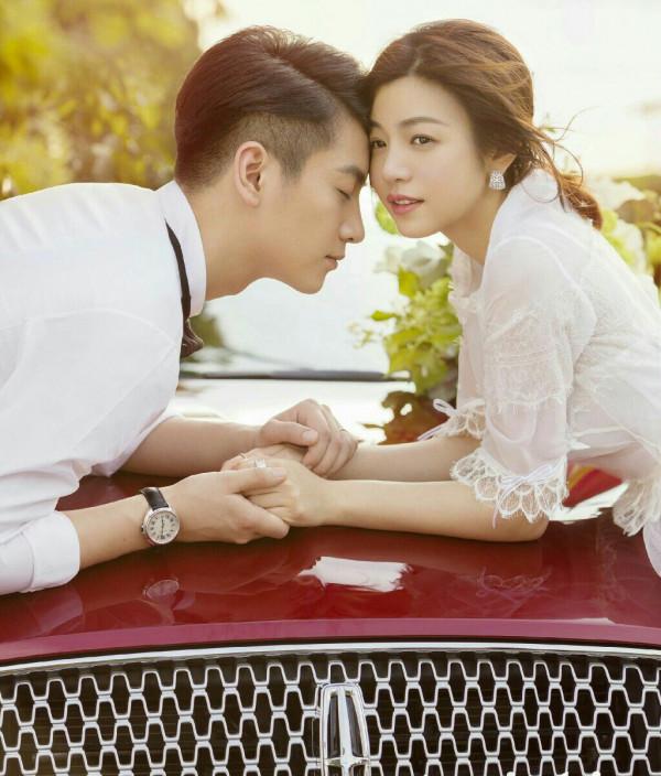 陳妍希曬照秀恩愛,談陳曉時顯露幸福甜蜜,兩人曾有離婚傳聞 陳妍希曬照秀恩愛,談陳曉時顯露幸福甜蜜,兩人曾有離婚傳聞