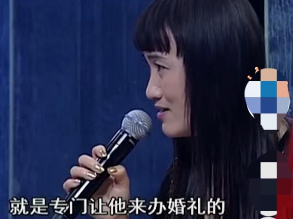 27歲空姐“裸婚”嫁給窮老師,母親怒斥女兒:你怎麼這麼廉價? 27歲空姐“裸婚”嫁給窮老師,母親怒斥女兒:你怎麼這麼廉價?