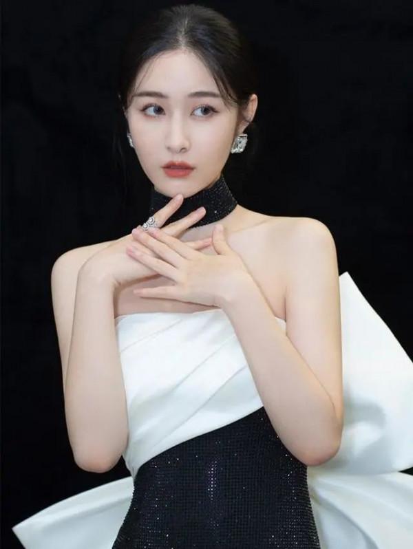 給機會不珍惜？湖南臺女主持失誤頻頻，曾在《浪姐》吐槽不受重視