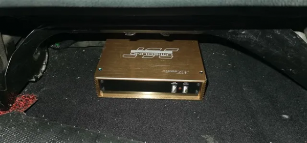 大眾邁騰音響改裝歐迪臣AK6.5C2兩分頻,心動的聲音隨時隨地享受 大眾邁騰音響改裝歐迪臣AK6.5C2兩分頻,心動的聲音隨時隨地享受