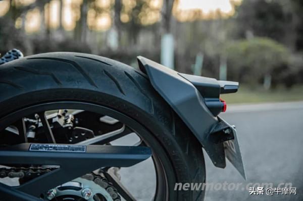 源自老品牌的誠意新品 | 大運食鐵獸STS400靜態詳解 源自老品牌的誠意新品 | 大運食鐵獸STS400靜態詳解