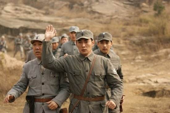 新四軍作戰，有神秘盟友暗中相助，竟是一隻性情殘暴的野獸