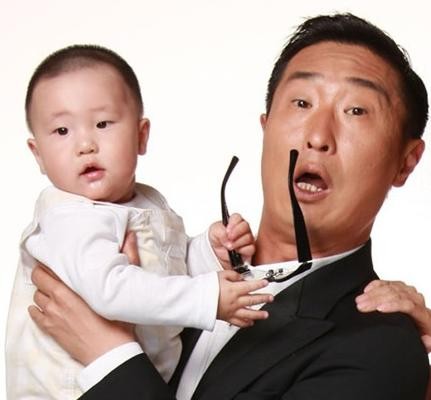 “天津大媽”林永健:17歲入行,33歲娶最美軍花,奮鬥20年終成名 “天津大媽”林永健:17歲入行,33歲娶最美軍花,奮鬥20年終成名