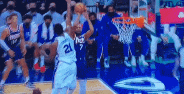 76人替補席:這就是死神的樣子嗎?四狀元大戰在即,湖人又遇麻煩 76人替補席:這就是死神的樣子嗎?四狀元大戰在即,湖人又遇麻煩