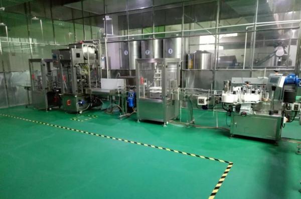 劉成白手起家種植油茶果，年收入破五千萬元，帶領村民共同創收