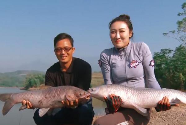 頗具爭議的大師劉志強，提竿方式再被質疑，釣友：掛魚造假？