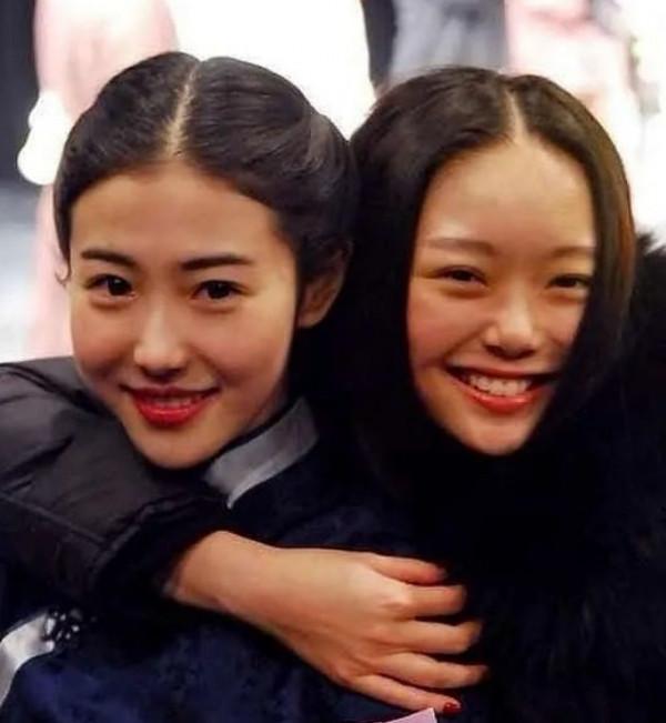 從網紅到京圈貴婦,一身罵名換來無限風光,午夜夢迴時可曾後悔過 從網紅到京圈貴婦,一身罵名換來無限風光,午夜夢迴時可曾後悔過