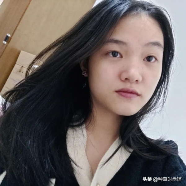 大衣 + 小高領 = 王炸 大衣 + 小高領 = 王炸