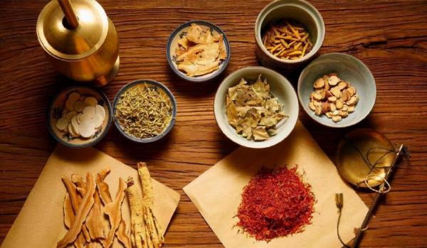 癌症患者可以選擇中醫治療嗎？聽聽專家怎麼回答