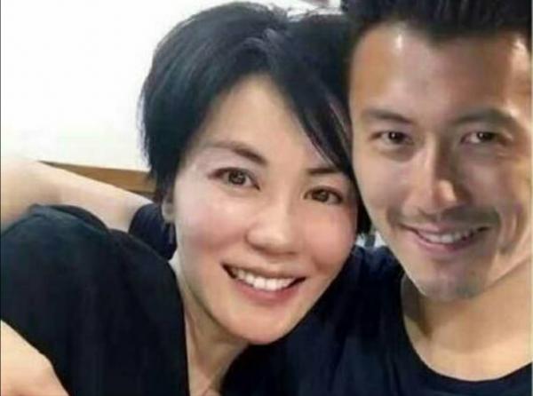 大灣區中秋晚會:前任、情敵同臺演出,這13人的反應被重點關注 大灣區中秋晚會:前任、情敵同臺演出,這13人的反應被重點關注