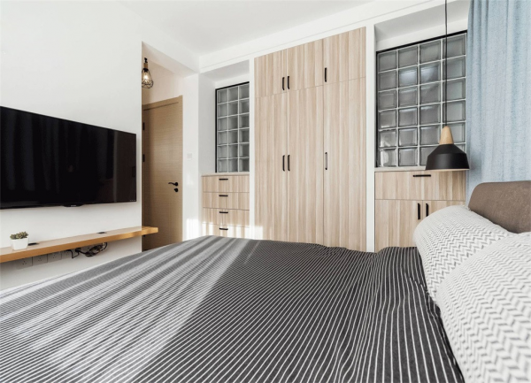 自然和現代碰撞