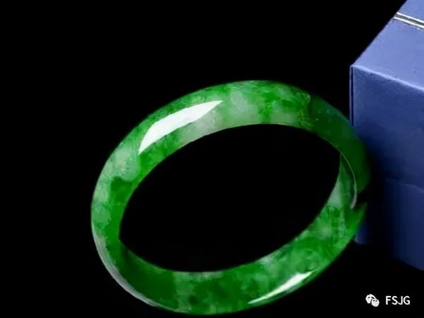 珠寶文化 | 各國末代王后珠首飾揭秘，製作難度超乎你的想象