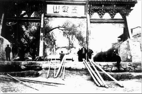 五泉山公園山門曾經長這樣!三張老照片見證,蘭州名山的百年變遷 五泉山公園山門曾經長這樣!三張老照片見證,蘭州名山的百年變遷