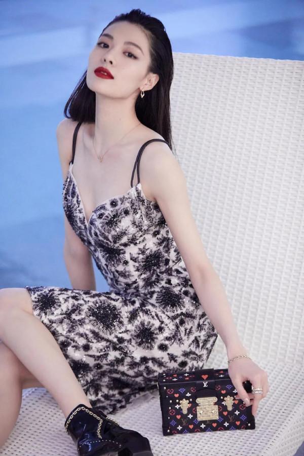 鍾楚曦高畫質桌布 鍾楚曦高畫質桌布