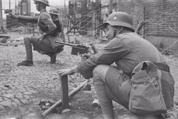 1937年的南京市長：市長蕭山令拒絕撤退，率部和日軍拼光後自殺