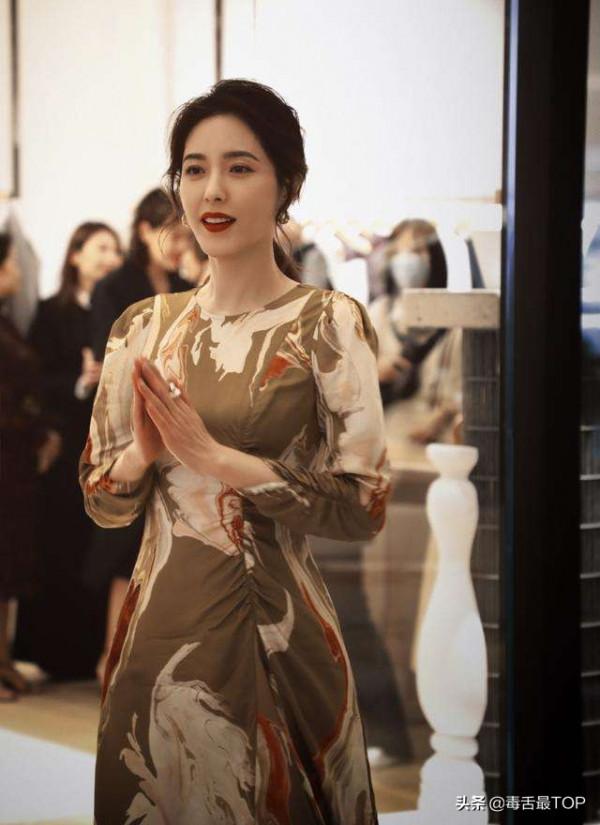 至今未婚的5位大齡女演員，最大53歲，個個風韻猶存