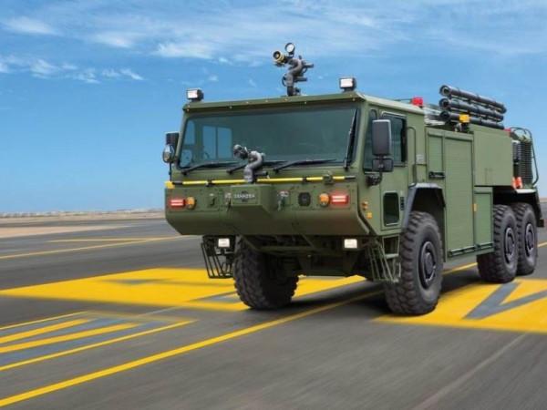 汽車人列隊——那些美軍引以為傲的車車們