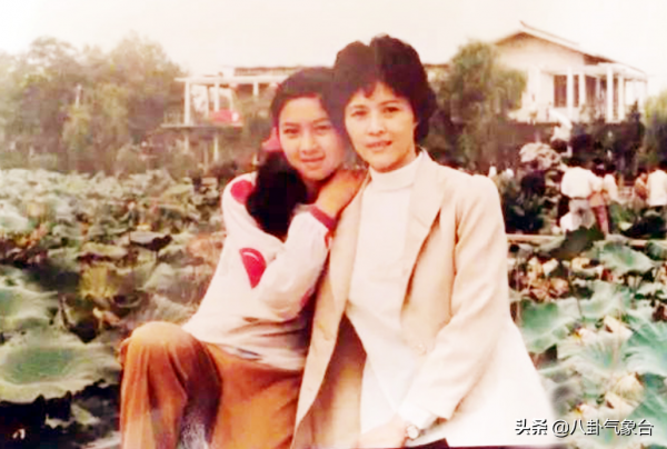 王志文的緋聞女友，守寡６年成隱形富婆，田海蓉的人生不簡單