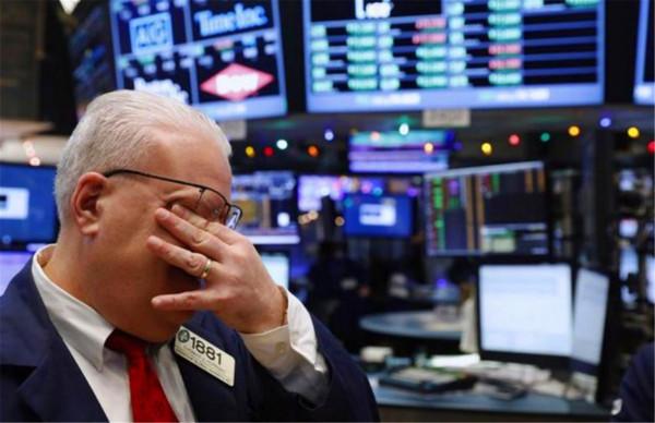 美俄GDP差距擴大，按匯率計算相當於俄羅斯13倍，盧布真被低估了