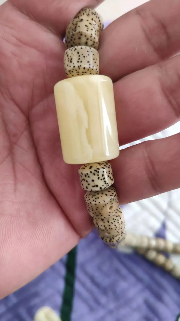 一次教你認清妖孽紋蜜蠟 一次教你認清妖孽紋蜜蠟